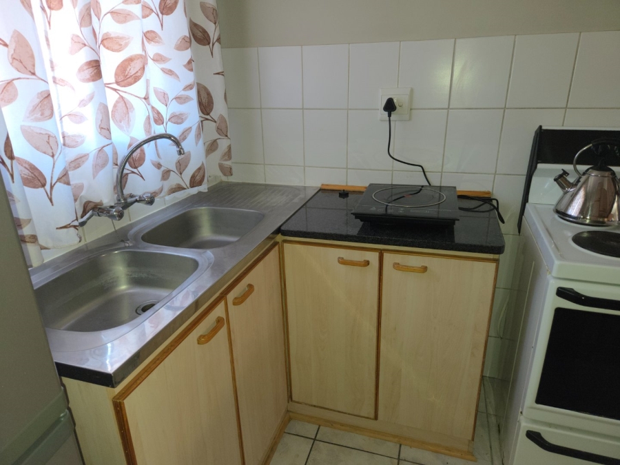 2 Bedroom Property for Sale in Kiepersol Free State